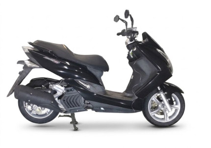 Максі-Скутер Yamaha Majesty 155 S SG28J 2013 Пробіг: 17 099 км Максі-Скутер Yamaha Majesty 155 S SG28J 2013 Пробіг: 17 099 км