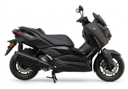 Макси-скутер YAMAHA X-MAX250 ABS 2024  Пробег: 749  км