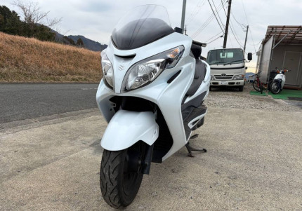 hover image